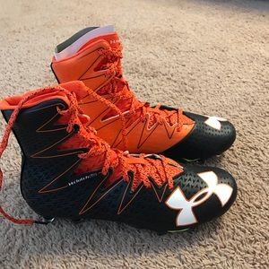 NEW Under Armour Football Cleats Size 8.5